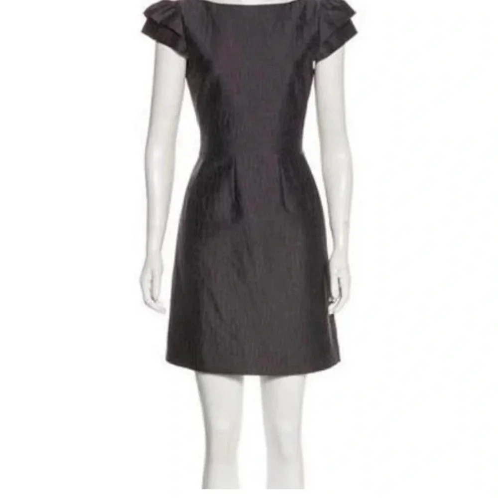 Grey Halston Heritage cap sleeve short cocktail wedding guest size 4.